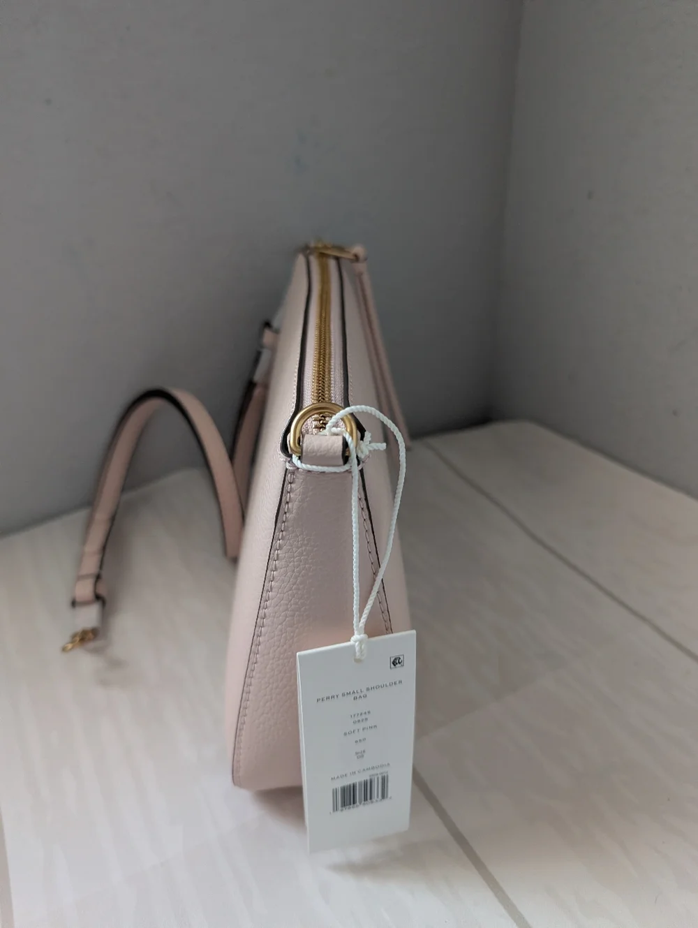NWT AUTHENTIC TORY BURCH PERRY SMALL SHOULDER LEATHER SHOULDER BAG IN SOFT PINK - Picture 3 of 5